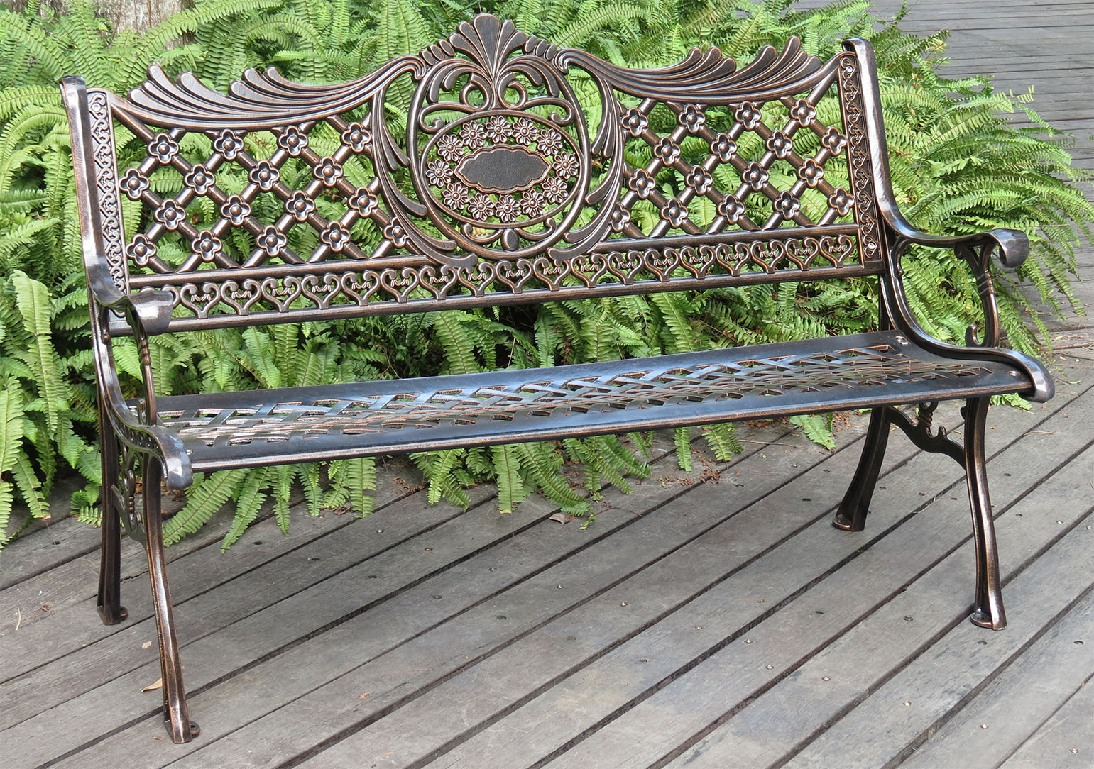 Лавка Волна литая уличная, скамейка для сада из литого алюминия, чугунная скамейка с литыми боковинами.