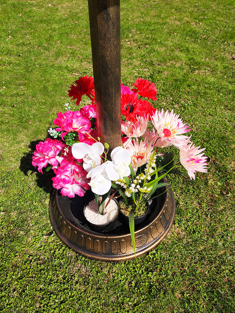 Садовый вазон для цветов, урашение парка и дачи, подарок садоводу, кормушка для птиц, садовый декор
