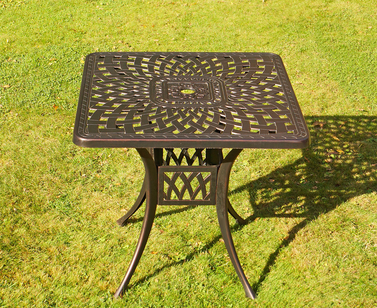 Ажурный стол для дачи из металла, кованая мебель для сада, уличный садовый стол из литого алюминия, чугунная мебель от производителя, стол литьё алюминия