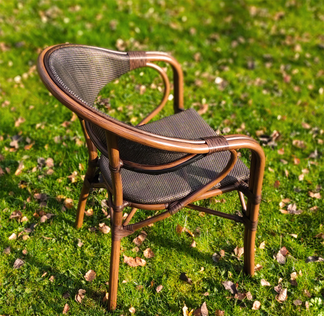 Плетёное кресло ротанг, стул с текстиленом уличная мебель, кресла для кафе штабелируемые, садовая мебель с плетением из ротанга