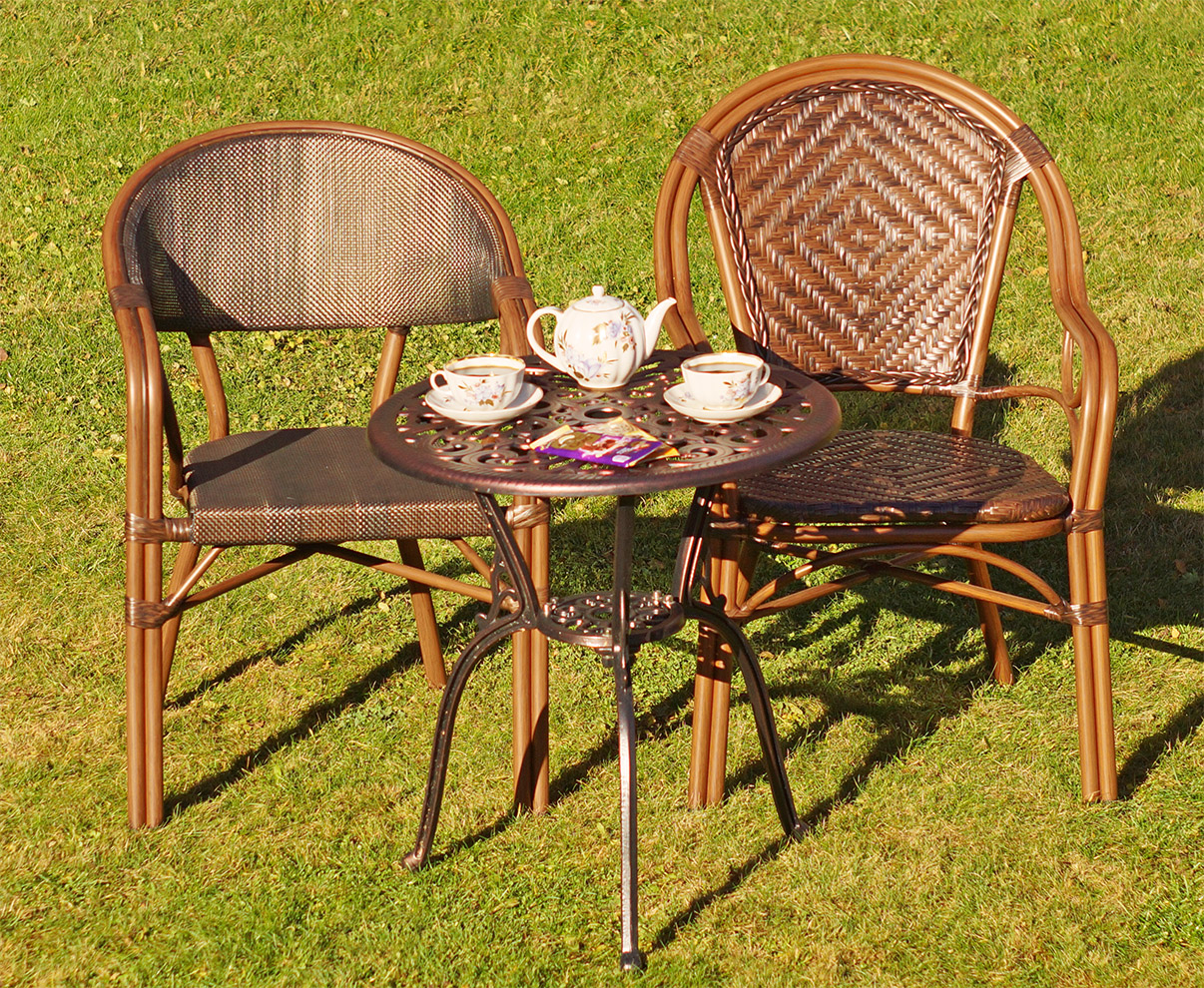 плетёные кресла для сада купить недорого, чайный комплект стол и стулья на террасу и в беседку, фабрика садовой мебели, кованый стол со стульями для дачи
