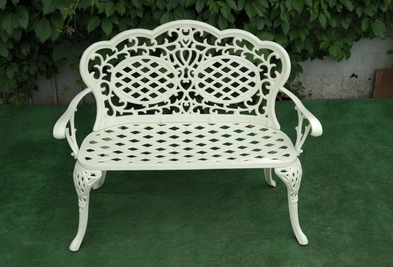 Мебель из металла садовая, алюминиевая скамейка, литая мебель из алюминия, диван чугунный